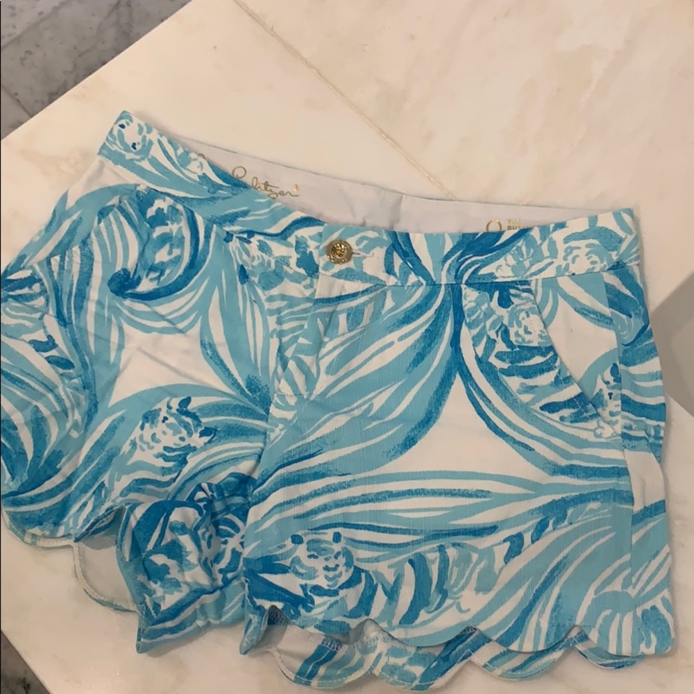 Lilly Pulitzer Women’s Blue Shorts - size 0